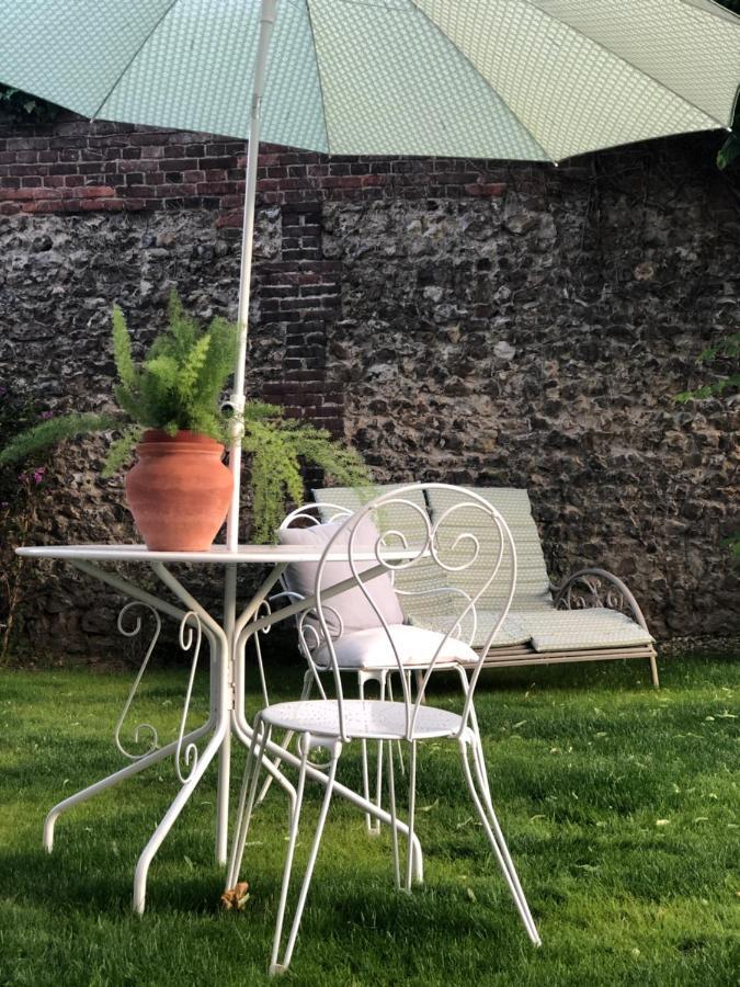 A L'Ecole Buissonniere Panzió Honfleur Kültér fotó